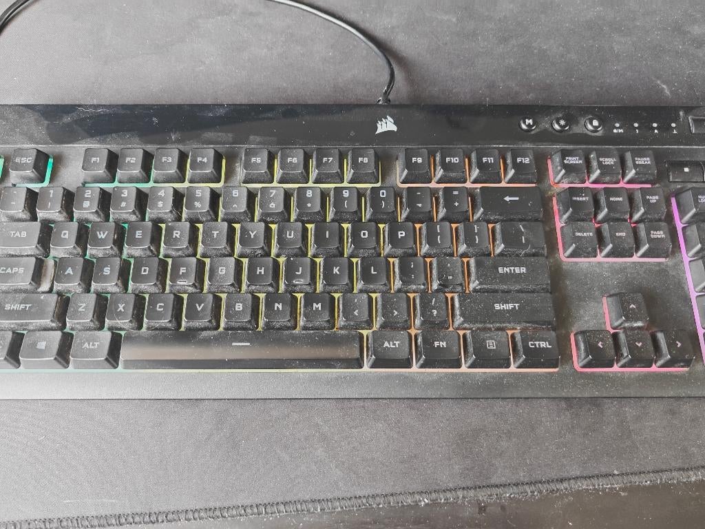 2x Corsair K55 Pro RGB Gaming Toetsenbord, Computers en Software, Toetsenborden, Ophalen, Gebruikt, Qwerty, Gaming toetsenbord