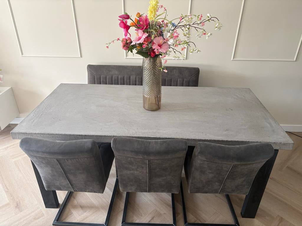 Xooon eettafel met stoelen en bankje - 190x89 cm, Huis en Inrichting, Tafels | Eettafels, Overige materialen, Gebruikt, Vijf personen of meer