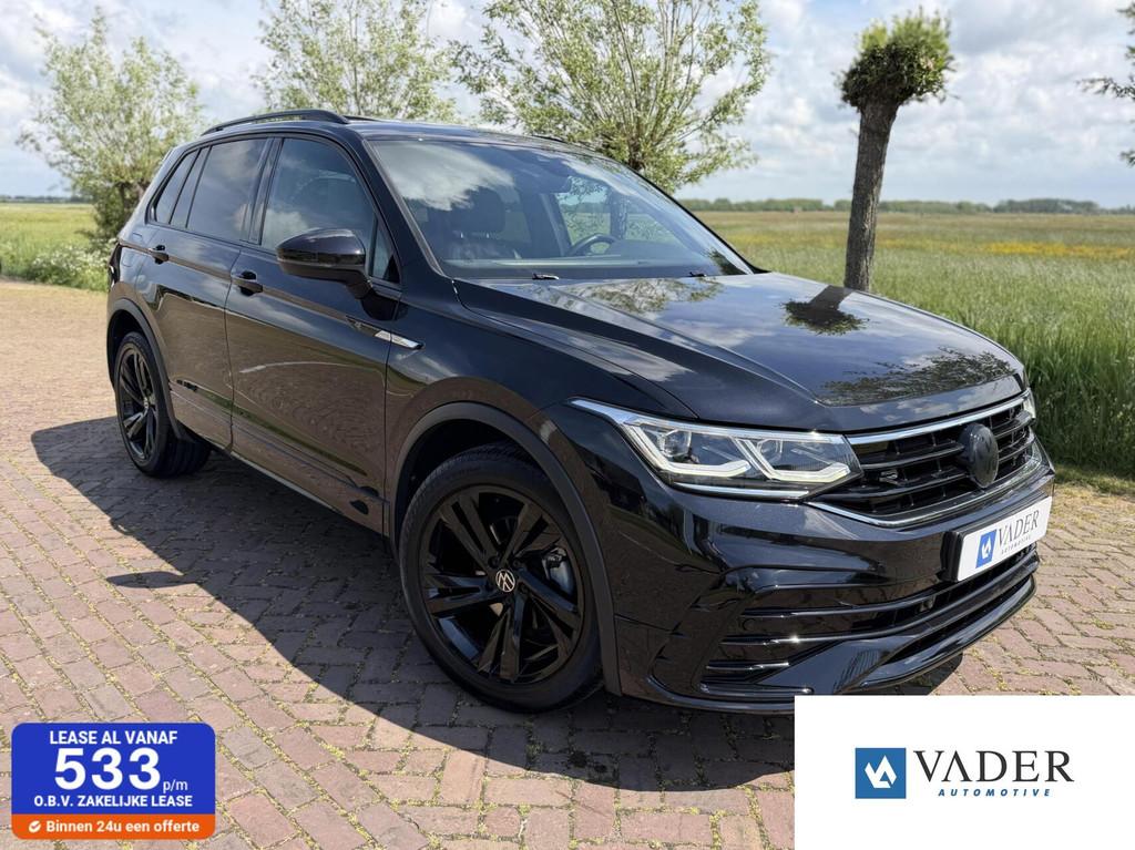 Volkswagen Tiguan 1.5 TSI R-Line Black Style Pano Matrix ACC, Auto's, Automatische klimaatregeling, 15 km/l, 4 cilinders, 150 pk