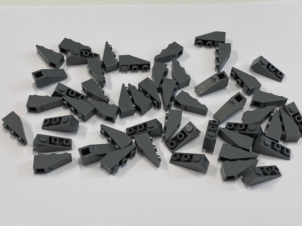 Partij 50x 3x1 omgekeerde Lego dakpannen in diverse kleuren, Overige thema's, Lego, Nieuw, Ophalen of Verzenden