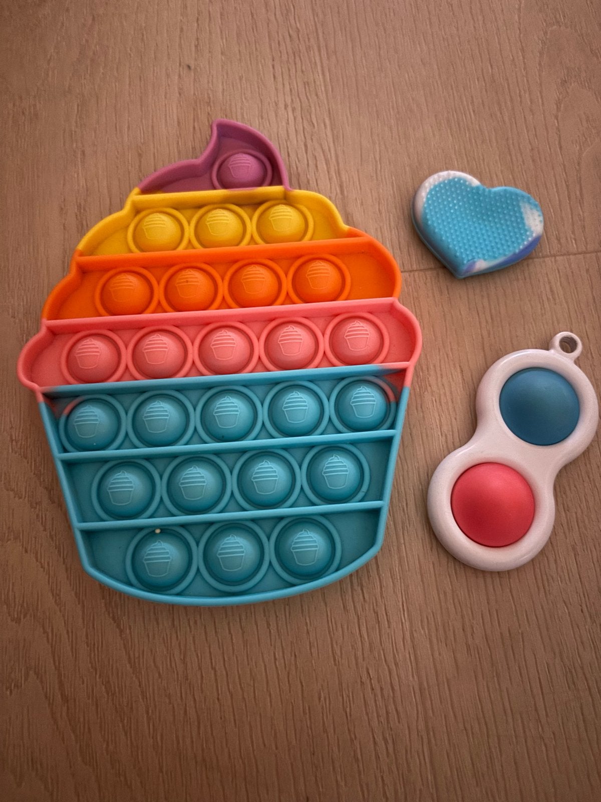 Pop-it cupcake, simple dimple en hartje set, Ophalen of Verzenden, Gebruikt, Jongen of Meisje