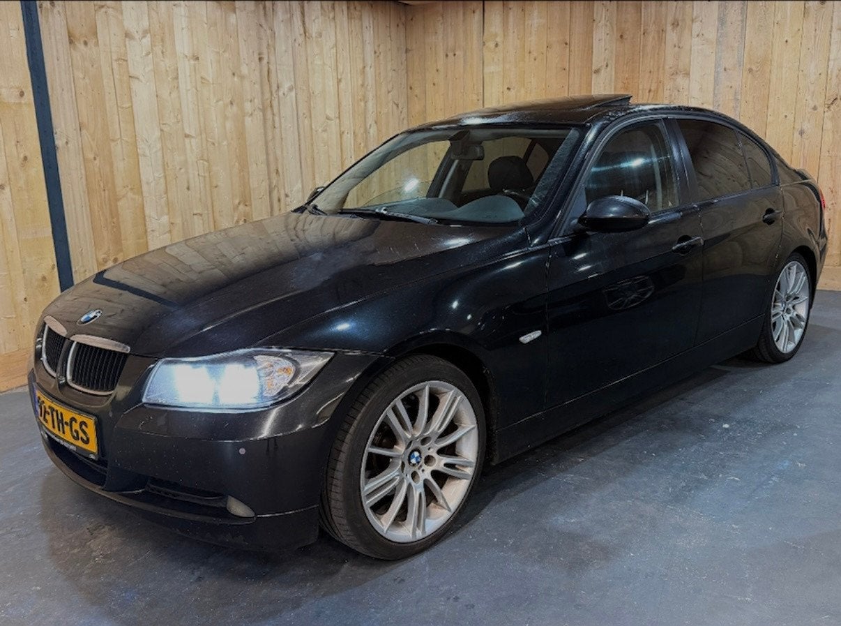 BMW 3-serie 320i Sedan 2006 M-sport Dakje CarPlay NWE KETTIN, Achterwielaandrijving, Automatische klimaatregeling, 4 cilinders