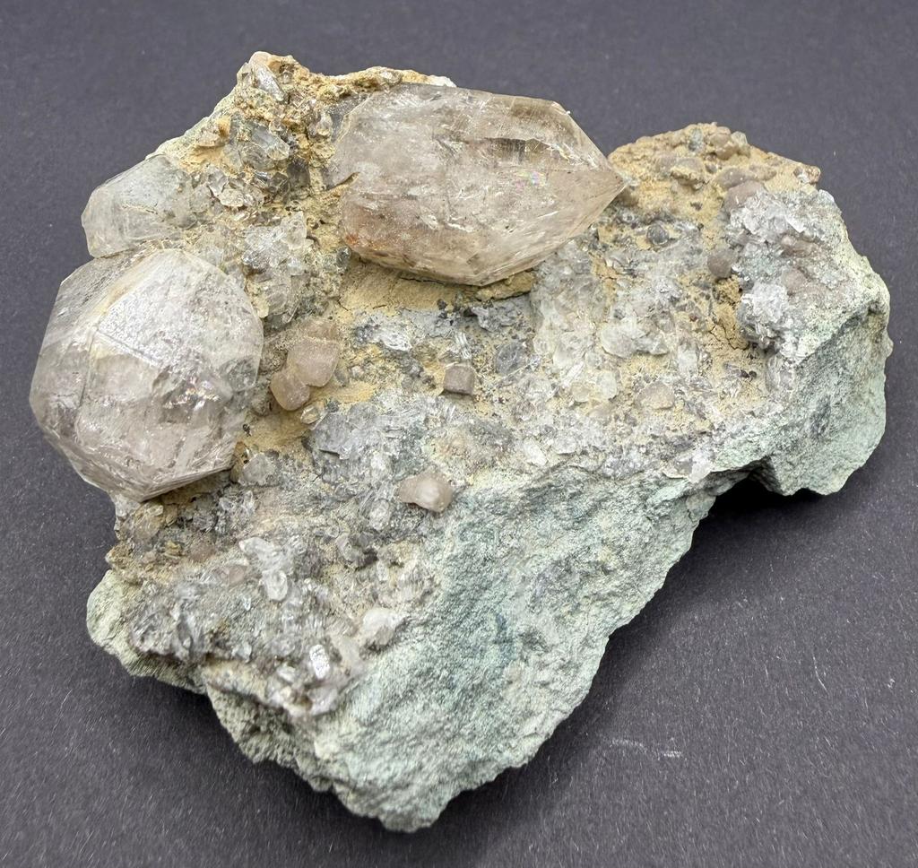 Herkimer op matrix, Ophalen of Verzenden, Mineraal