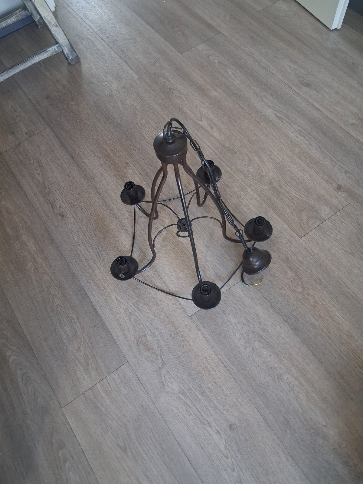 Vintage metalen kroonluchter met 6 armen, Ophalen, Gebruikt, E14 (klein), Vintage, Klassiek, Rustiek