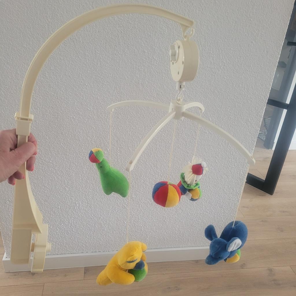 Baby muziekmobiel box/bedje circus, Ophalen of Verzenden, Gebruikt, Mobiel