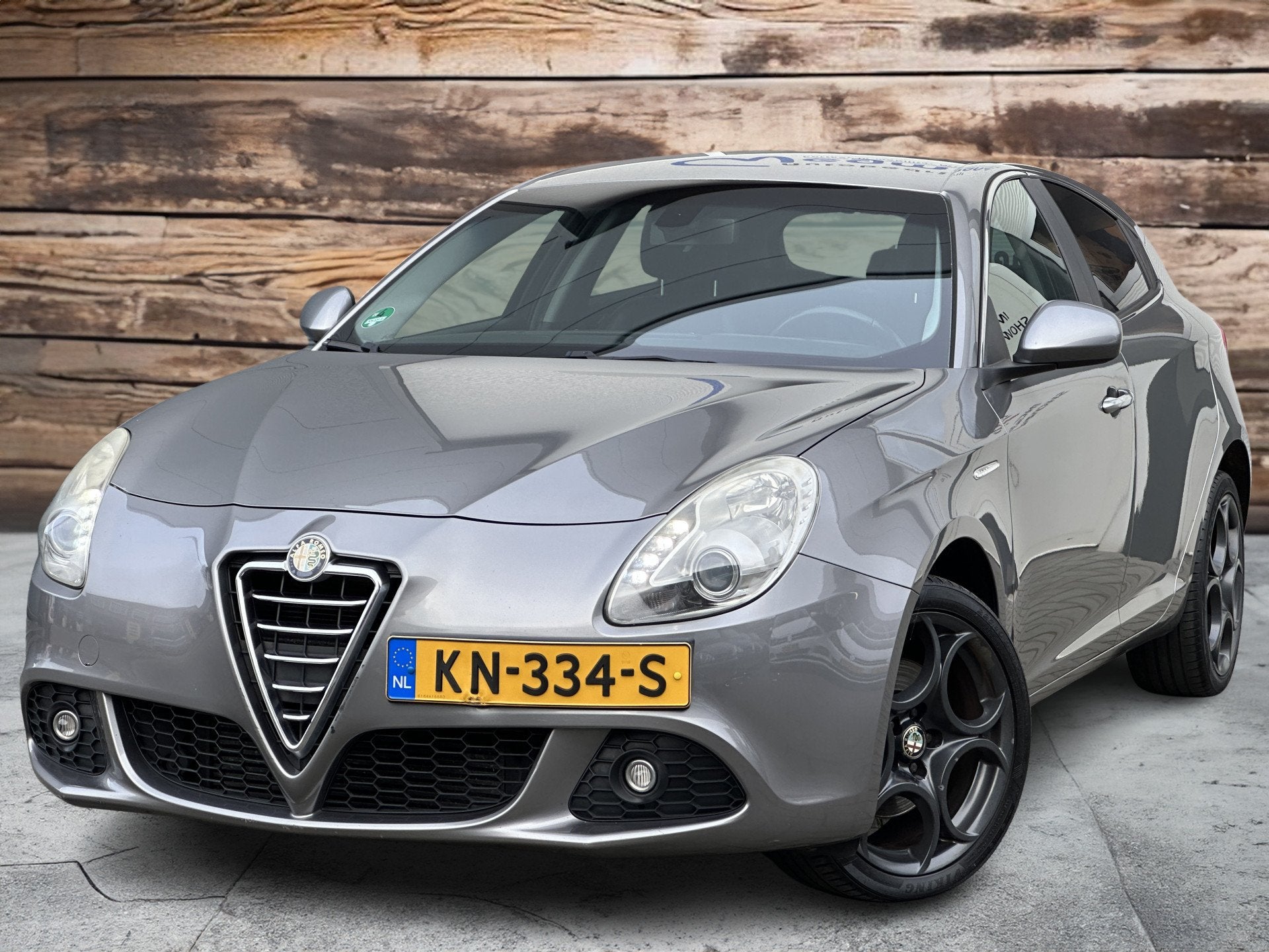Alfa Romeo Giulietta 2.0 JTDm Distinctive | ECC | LMV | 6 ma, Euro 5, 4 cilinders, Met garantie (alle), Leder en Stof