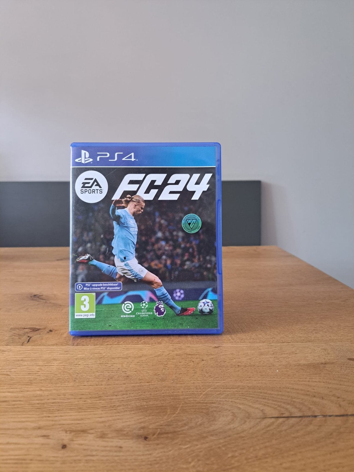 EA Sports FC 24 PS4 - Zo goed als nieuw, Ophalen, Eén computer, Zo goed als nieuw, Sport