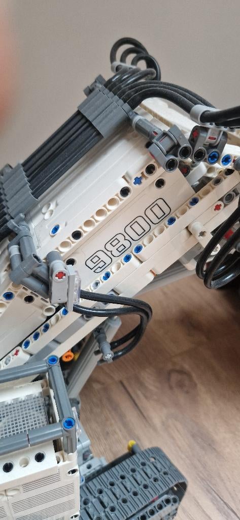 Lego technic liebherr 9800, Ophalen, Lego, Zo goed als nieuw, Technic