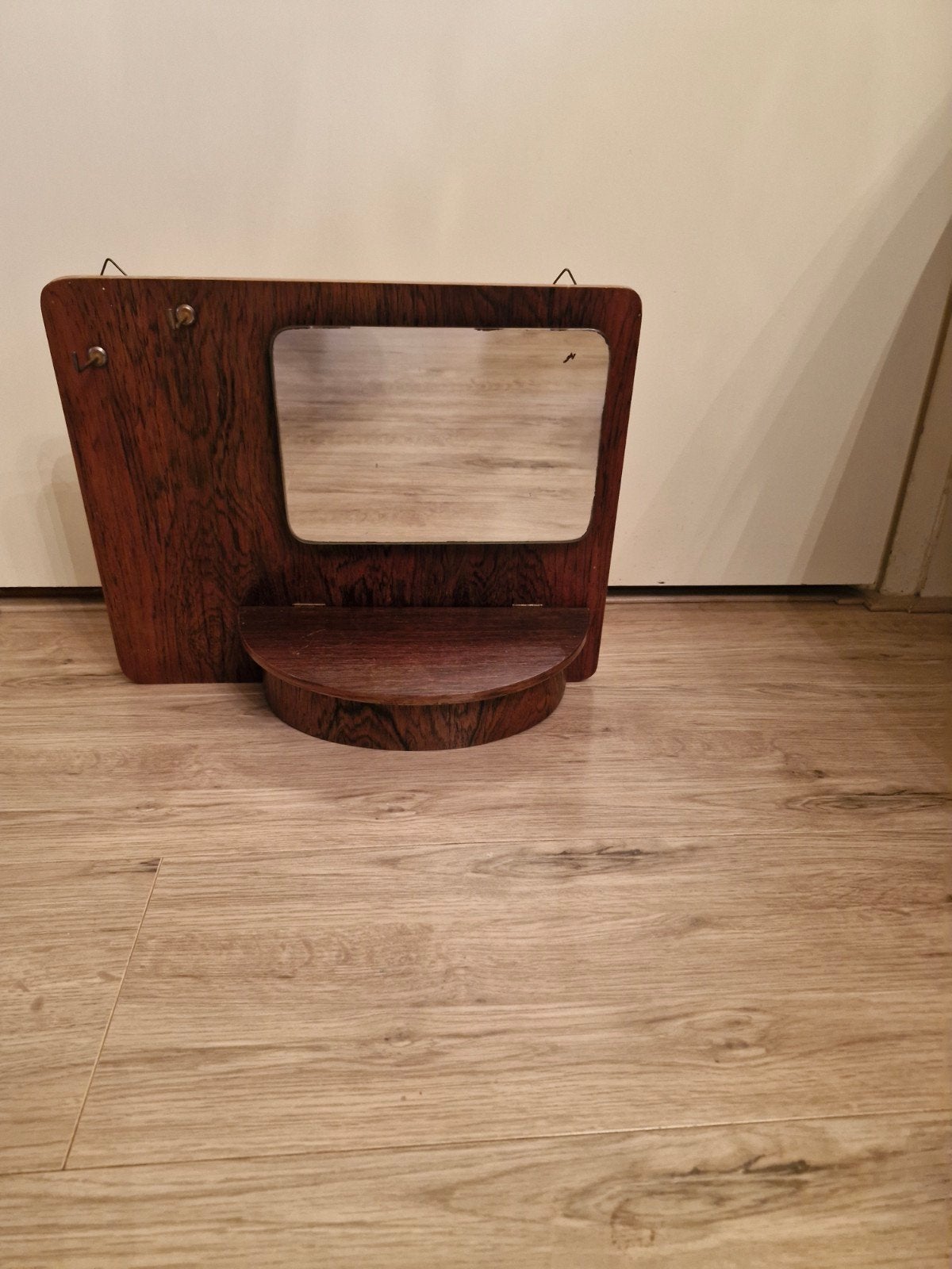 Leuk vintage wandkastje, ideaal voor in de hal of slaapkamer, Ophalen of Verzenden