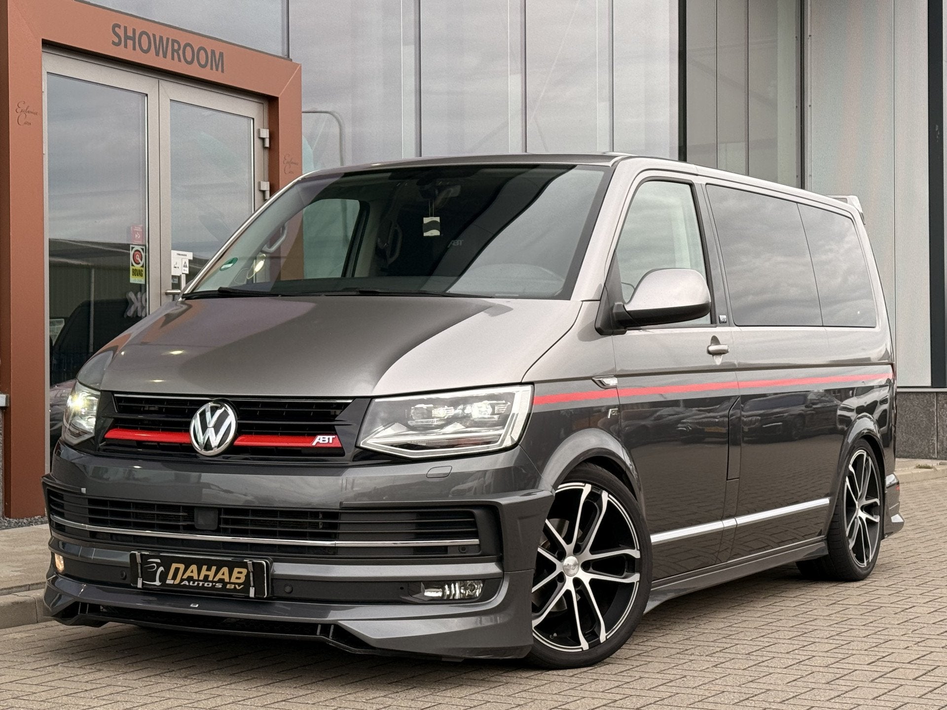 Volkswagen Transporter Multivan 2.0 TDI L1H1 120 Years ABT E, Auto's, 15 km/l, Gebruikt, Zwart, 4 cilinders
