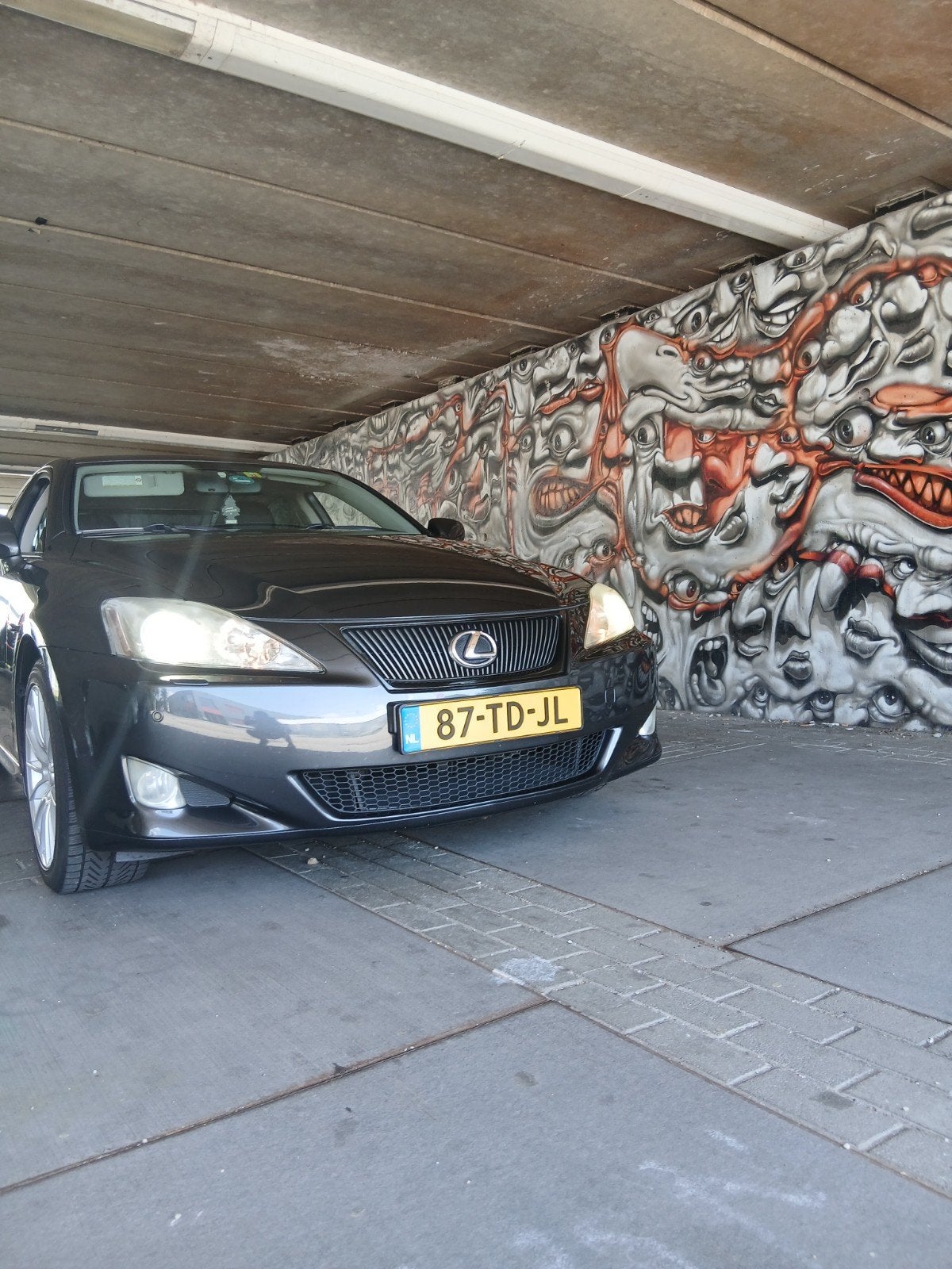 Lexus IS 250 2.5 AUT 2006 Grijs, Auto's, Achterwielaandrijving, Zwart, 1535 kg, Euro 4
