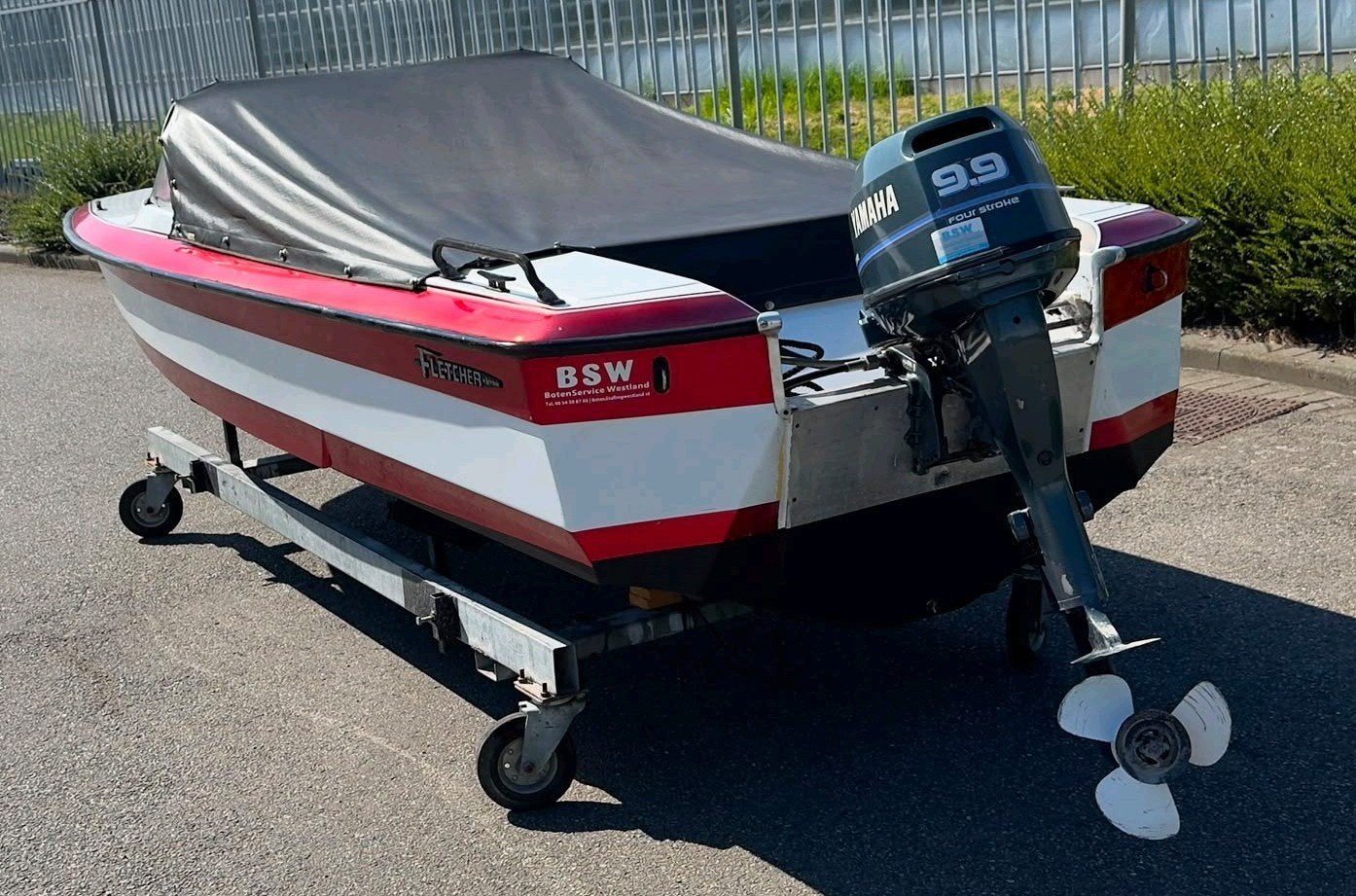 leuk speedbootje tourbootje Yamaha 9,9pk electrische start