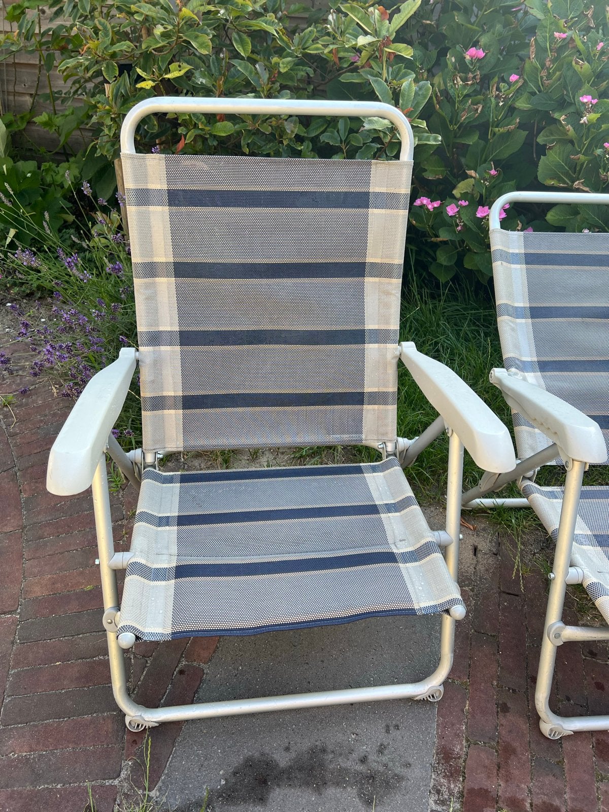 2x Vrijbuiter London campingstoel, blauw/grijs, 5 standen, Caravans en Kamperen, Ophalen, Gebruikt, Campingstoel