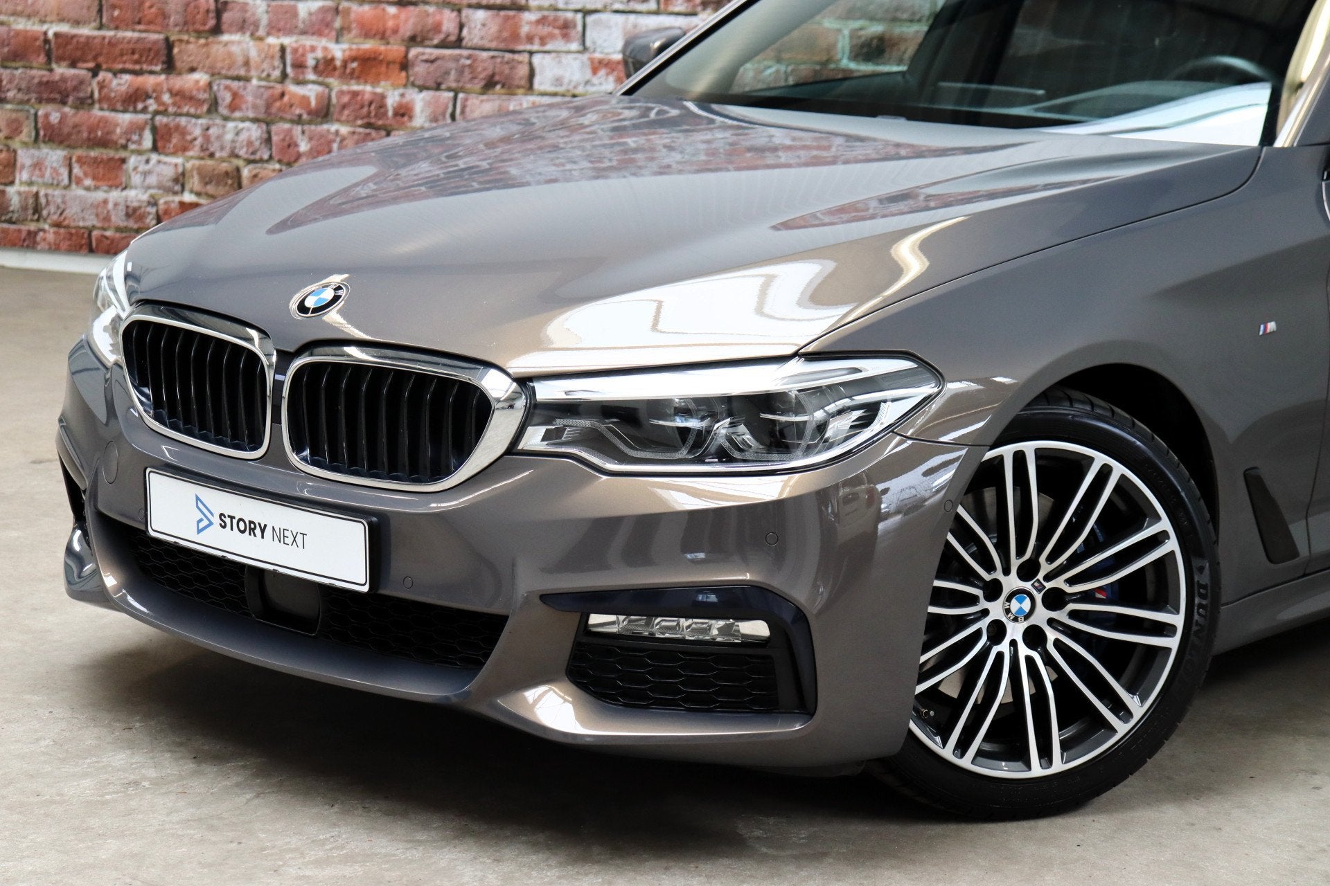 BMW 5 Serie Touring 530i xDrive High Executive M Sport Pakke, Auto's, Automaat, 1998 cc, 15 km/l, Gebruikt