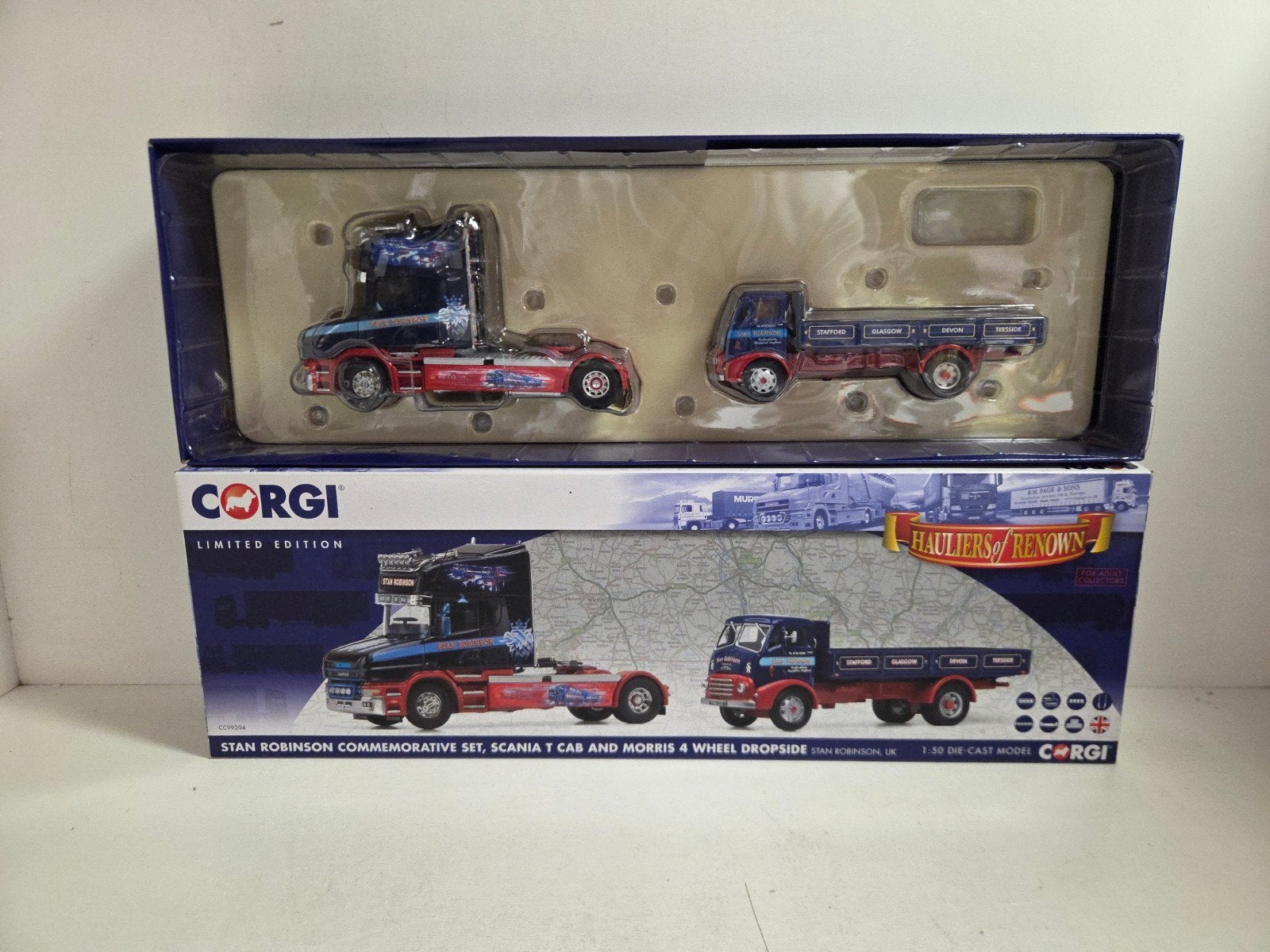 Corgi set Scania T en Morris 4 wheel Stan Robinson, Corgi, ., Ophalen of Verzenden, Zo goed als nieuw