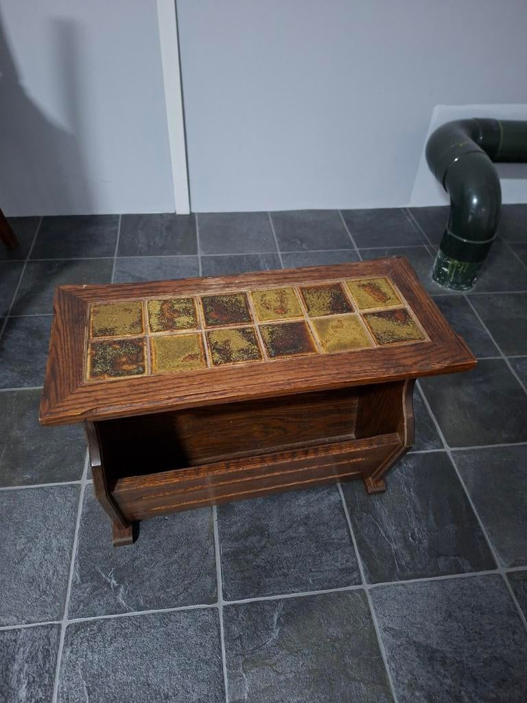 💥 retro vintage lectuur/krantenbak, Ophalen, Gebruikt