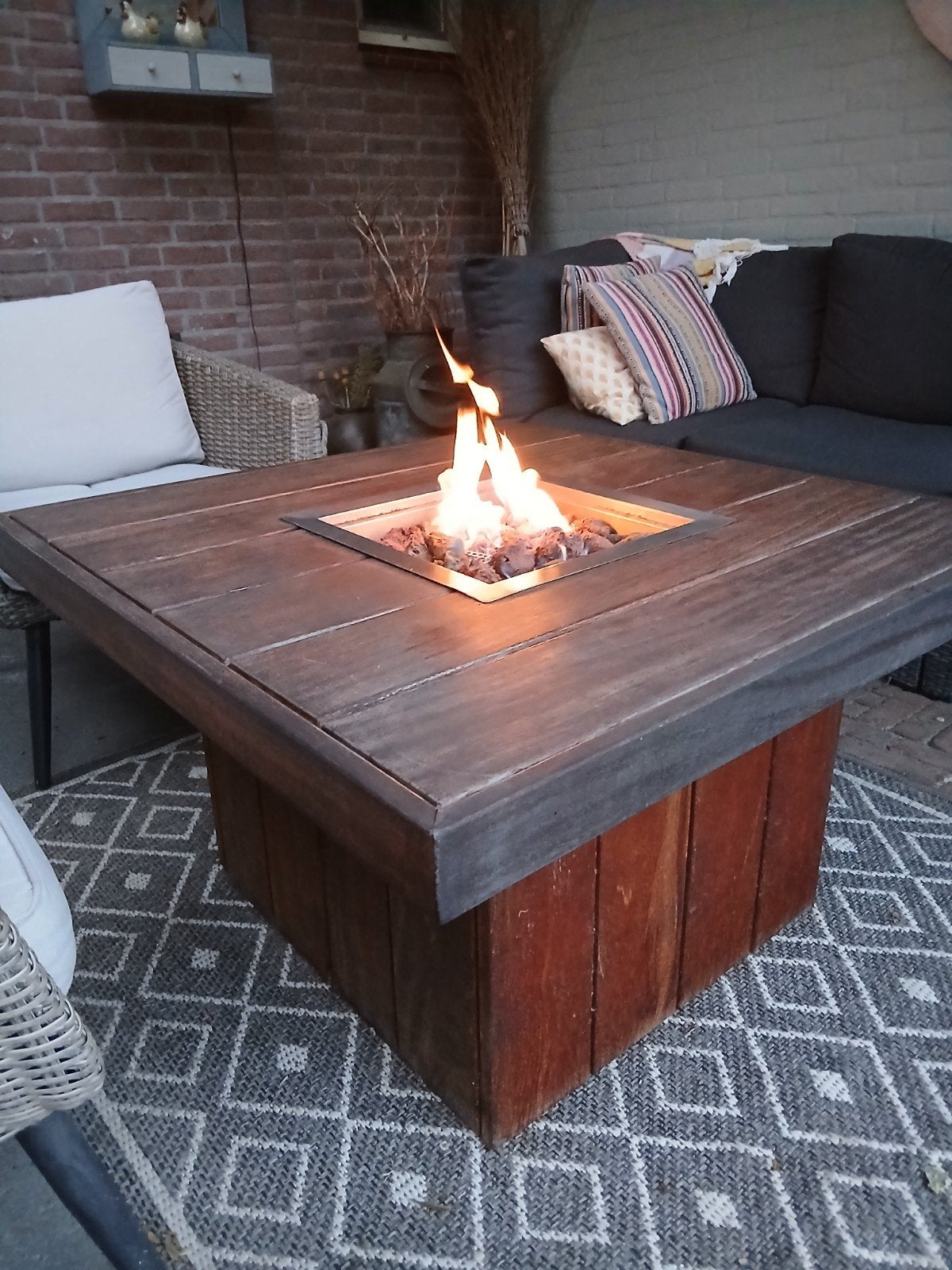 Houten vuurtafel met gasbrander, Ophalen, Gebruikt