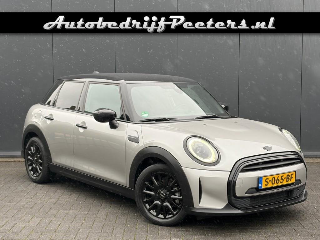 Mini COOPER 1.5 Aut. 5-Drs 1e Eig. Leder LED Camera Carplay, 136 pk, Gebruikt, Euro 6, Bedrijf
