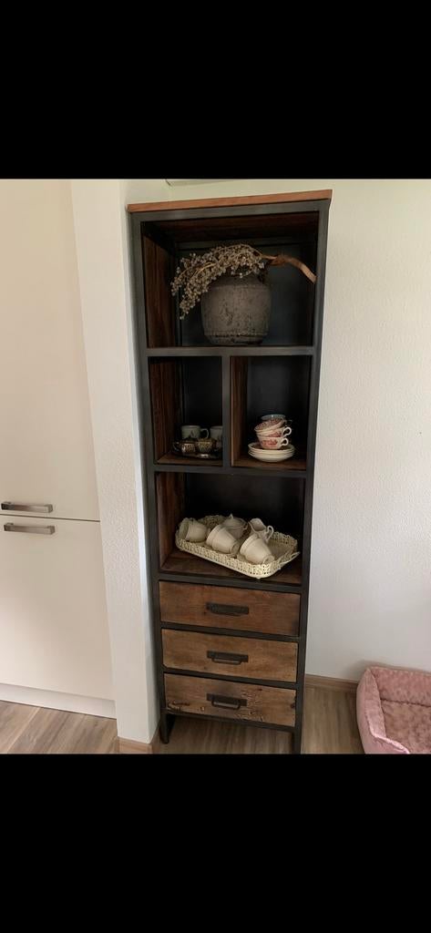 Stoere wandkast hout met zwart metaal - 3 lades en ruime vak, Ophalen, Minder dan 50 cm, Gebruikt, Met lade(s)