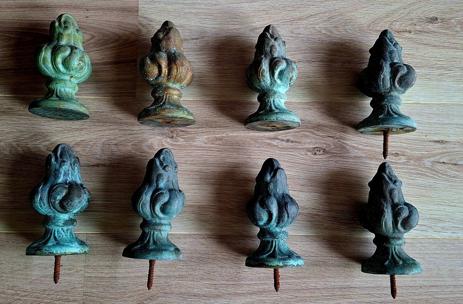 Collectie van 8 geelkoperen pinakels, Ophalen of Verzenden