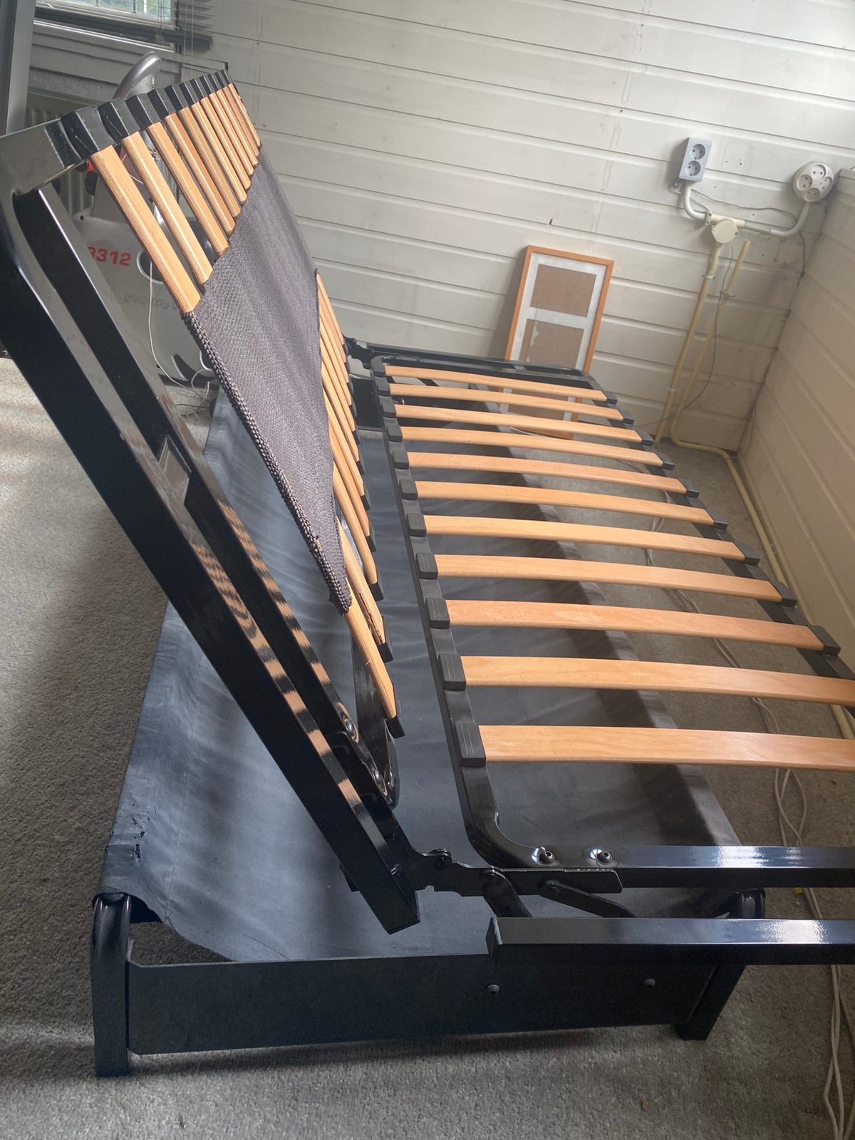 Bedbank 130 x 185, zonder Futon, Ophalen, Gebruikt, Tweepersoons, Bedbodem