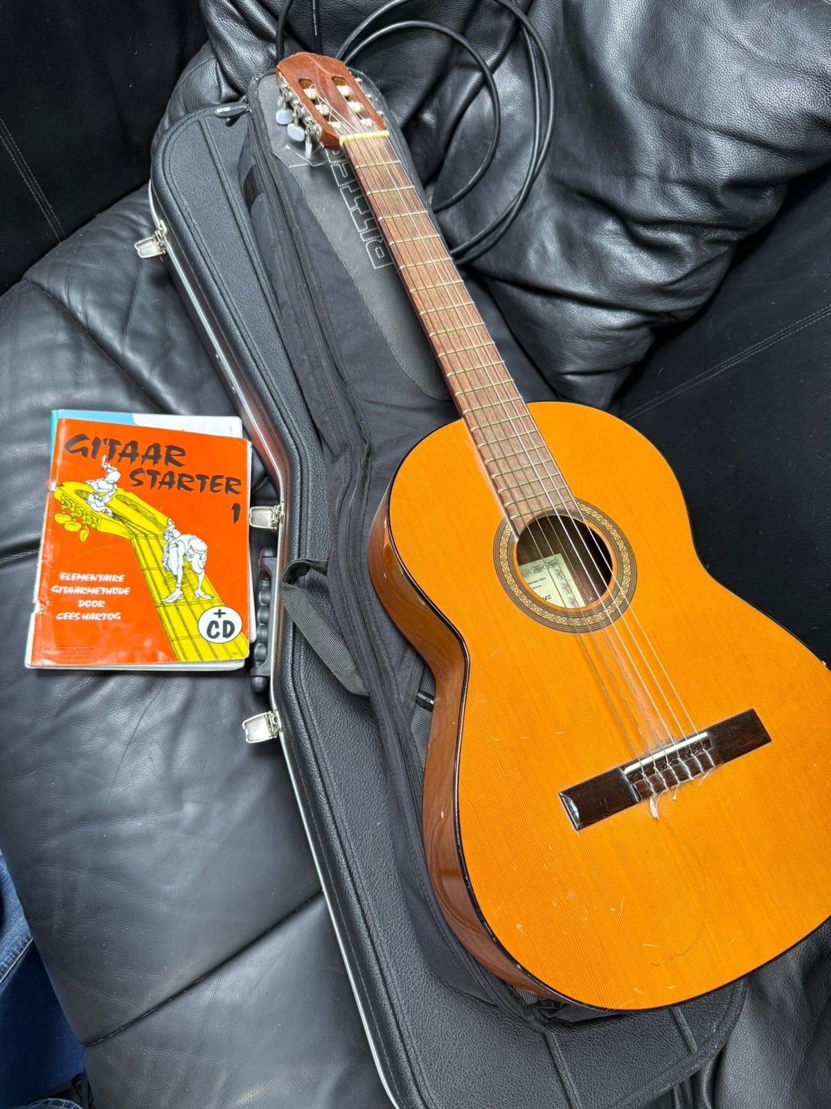 Spaanse gitaar. Mooie kwaliteit +hoes en beginnerboeken, Ophalen, Gebruikt, Klassieke of Spaanse gitaar