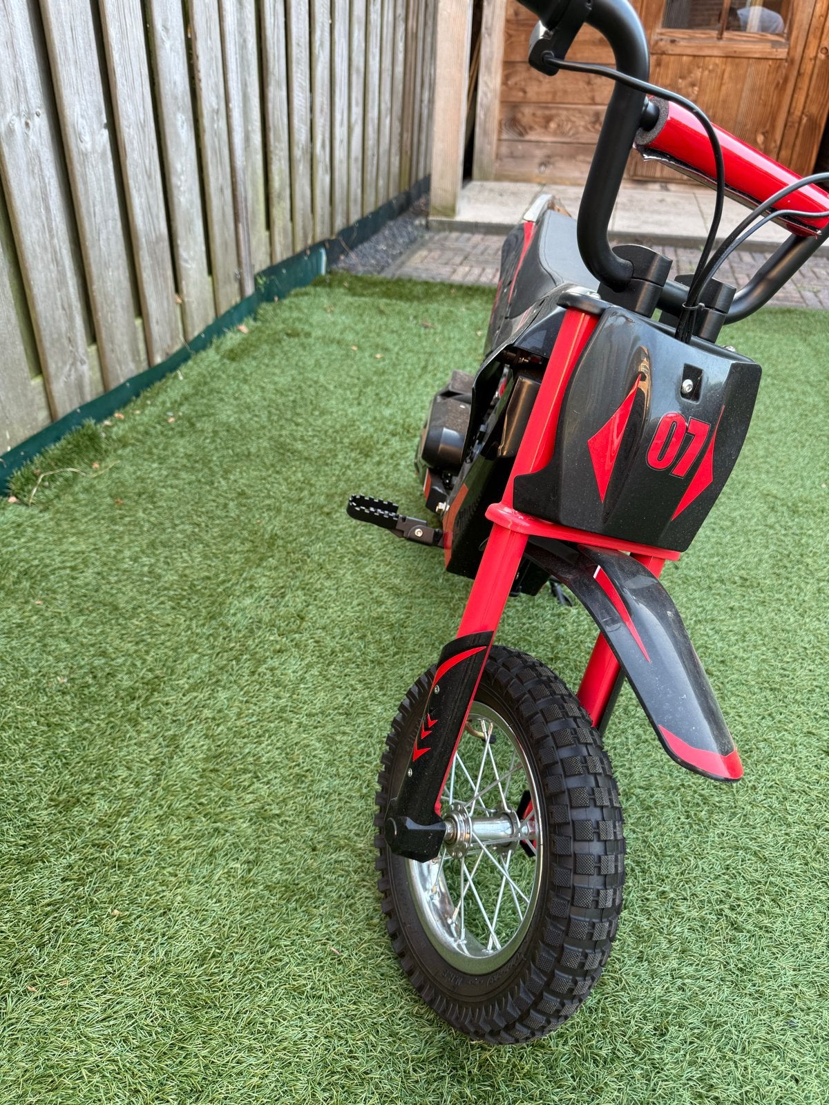 Electrische kinder crossmotor 300W, Ophalen of Verzenden, Zo goed als nieuw, Schijfrem, Dirtbike