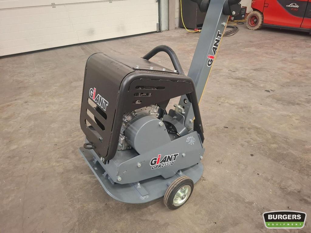 Giant GPR2553D NIEUW BE9002