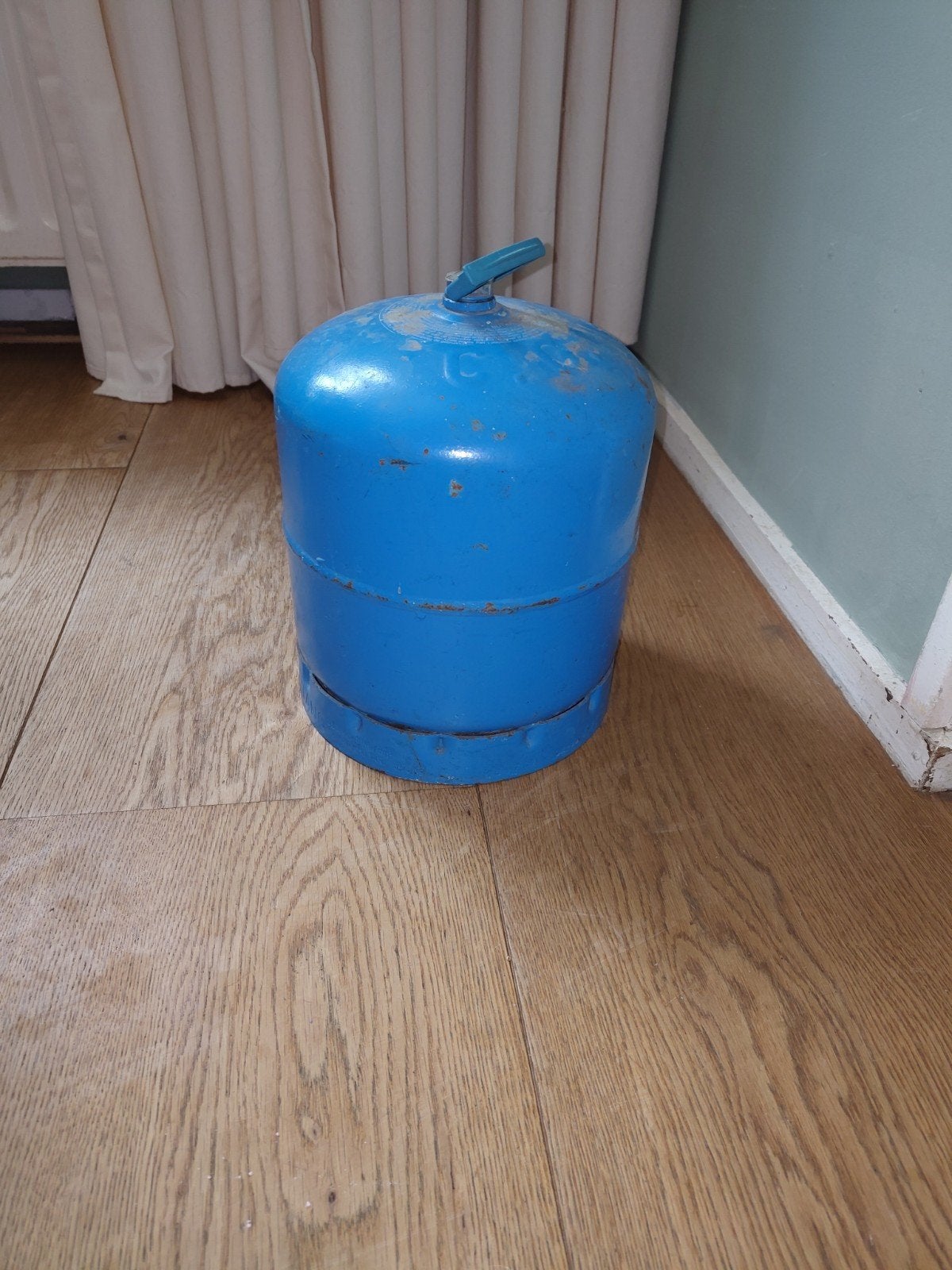 Blauwe gasfles 3.75 kg (leeg), Ophalen, Gebruikt