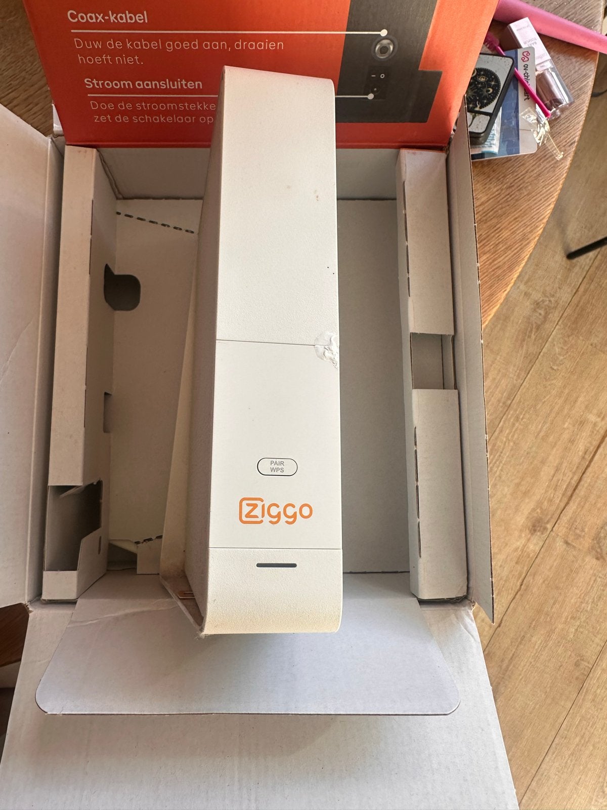 Gratis Ziggo modem/router met wifi, Ophalen, Gebruikt, Zonder abonnement