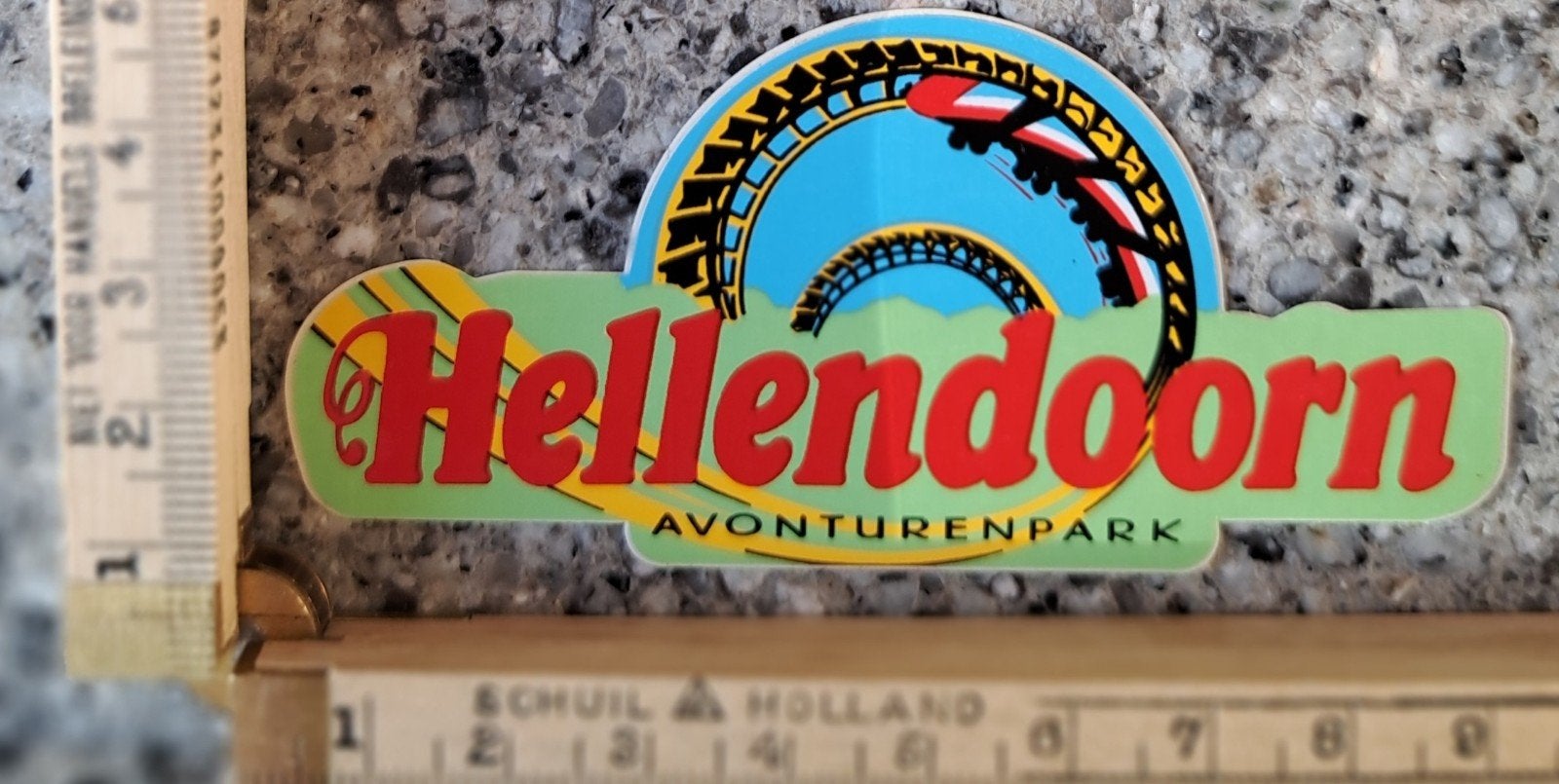 Vintage sticker Hellendoorn achtbaan themapark rollercoaster, Ophalen of Verzenden, Zo goed als nieuw