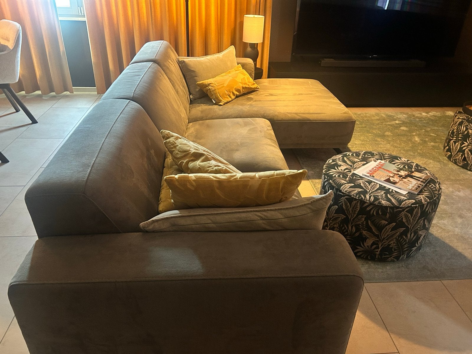 Te koop hoekbank 265x90x80 cm, Ophalen, 250 tot 300 cm, Gebruikt, Hoekbank