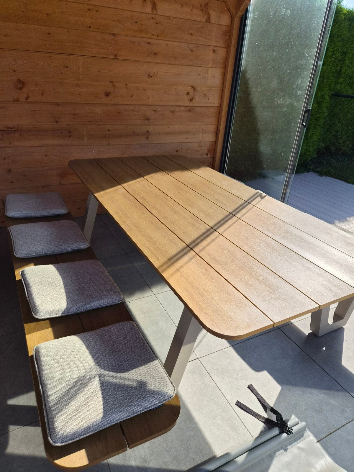 Zo goed als nieuwe picknicktafel met banken (220 cm), Tuin en Terras, Ophalen, Zo goed als nieuw, Rechthoekig, Aluminium