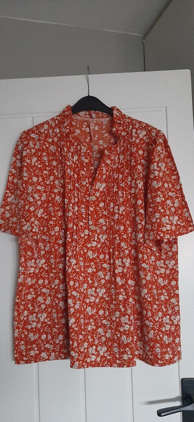 2 mooie damesblouses, xl., Ophalen of Verzenden, Zo goed als nieuw, Maat 46/48 (XL) of groter