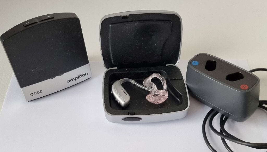 Amplifon hoortoestel (rechts), ongebruikt, Ophalen of Verzenden, Nieuw