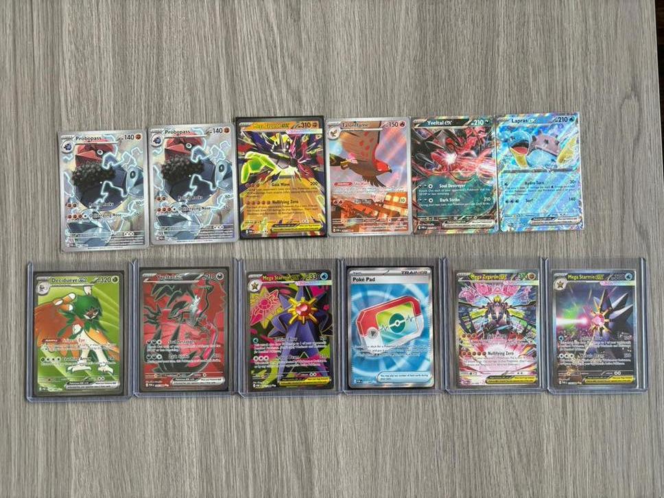 Verschillende pokemon kaarten, mega evolution perfect order!, Ophalen, Zo goed als nieuw, Meerdere kaarten