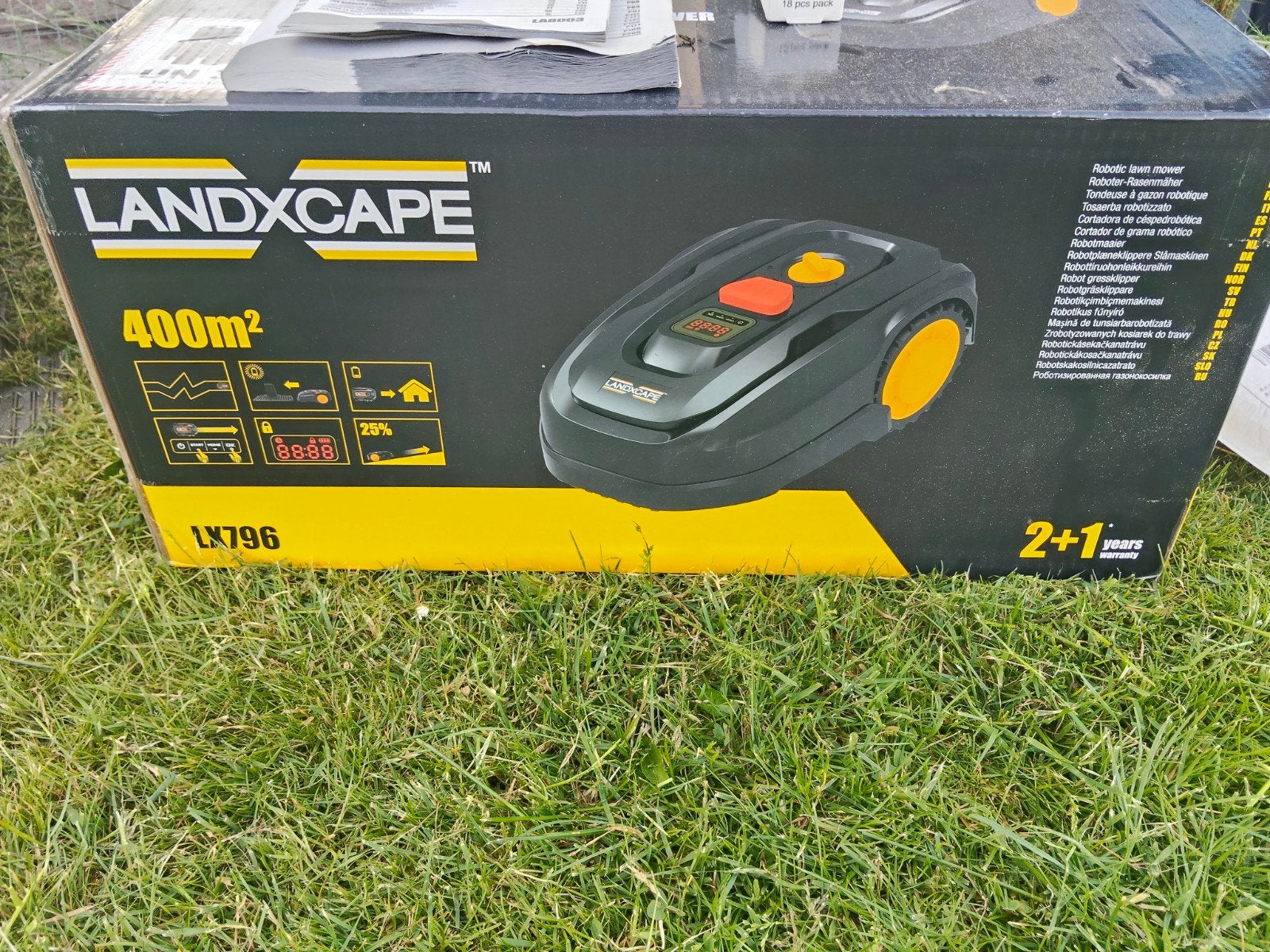 LandXcape LX796 Robotmaaier 400m², Tuin en Terras, Ophalen of Verzenden, Zo goed als nieuw, 20 tot 25 cm, LandXcape