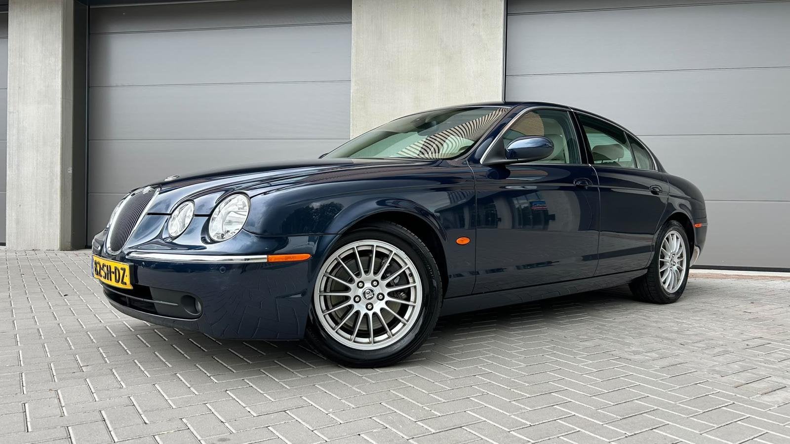 Jaguar S-Type 3.0 V6 Sport AUT 2006 origineel Nederlands, Auto's, Beige, 1850 kg, Blauw, 2967 cc