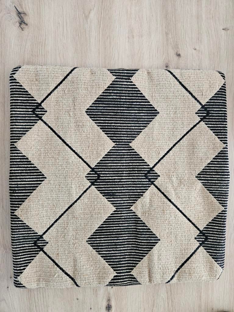 Westwing Sierkussen met Geometrisch Patroon, Ophalen of Verzenden, Gebruikt, Zwart, Rechthoekig