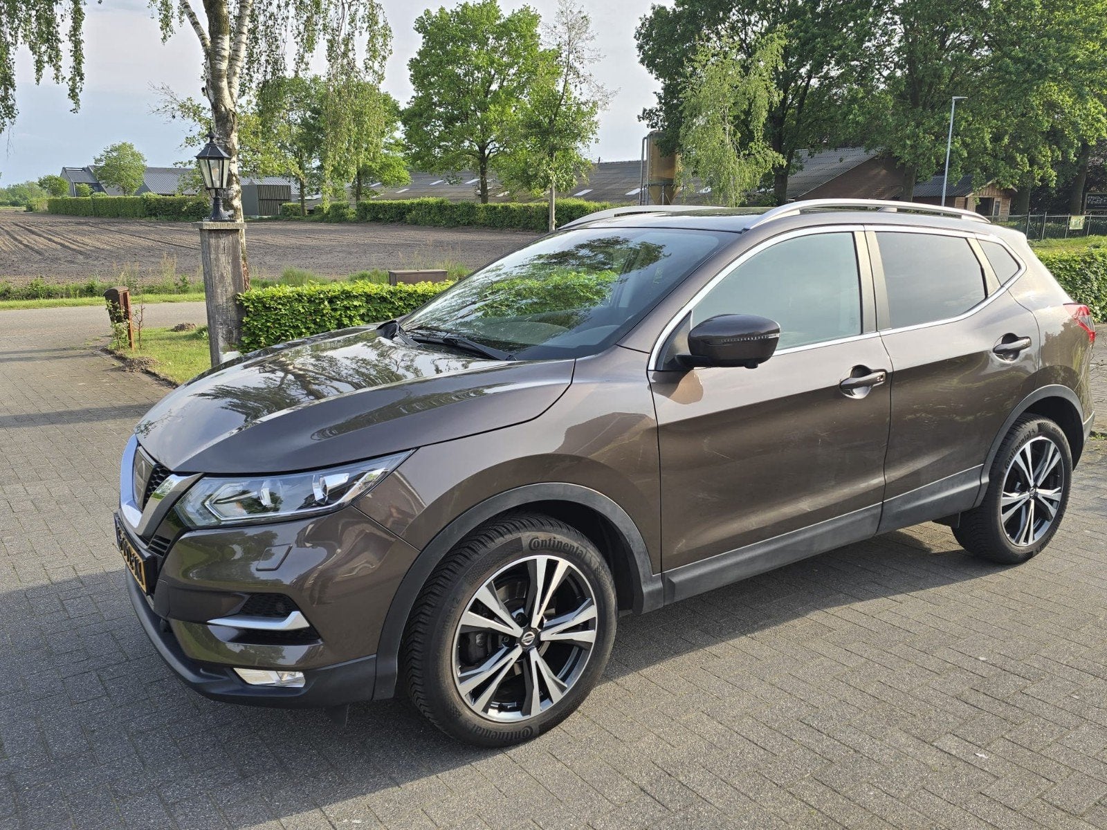 Nissan Qashqai 1.2 Dig-t 85KW 2WD 2017 Bruin 360 camera., Stof, 4 cilinders, Bruin, 115 pk