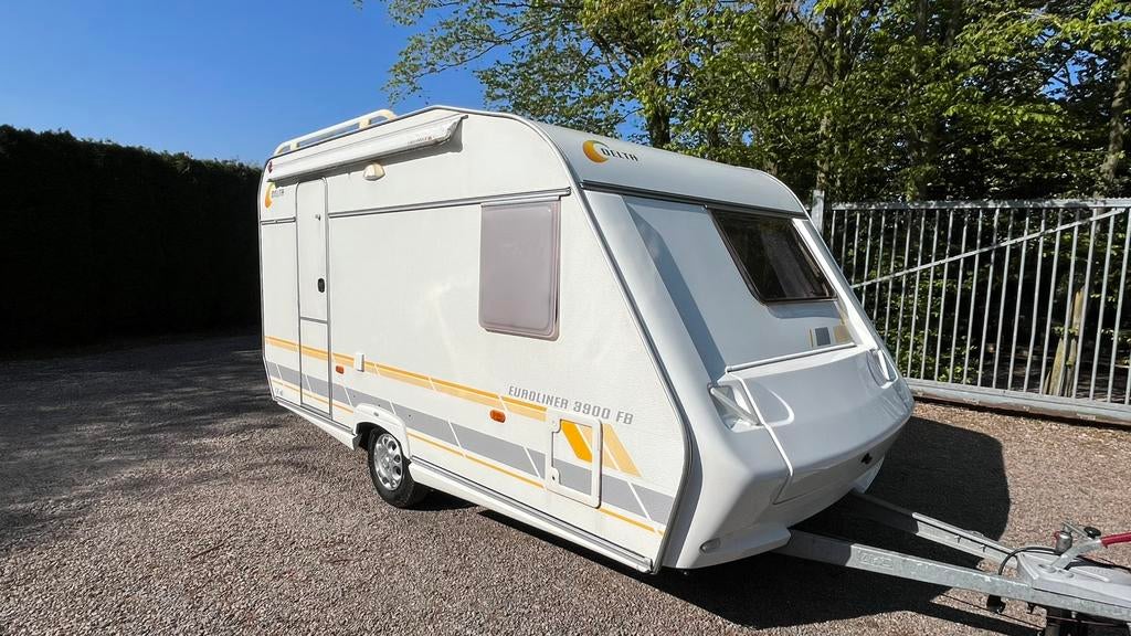 Delta euroliner 3900 fb (2005), Caravans en Kamperen, Caravans, Bedrijf, tot en met 4, 750 - 1000 kg, Treinzit, Delta, Frans bed
