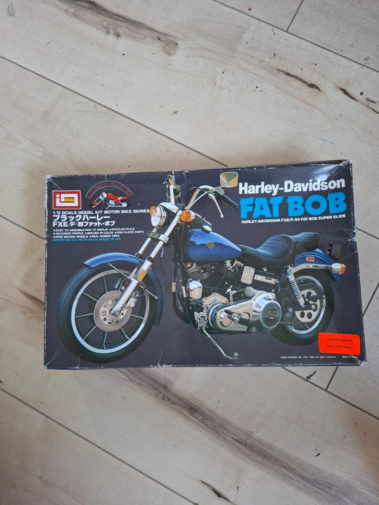Harley Davidson Fat Bob 1/12 Imai, Hobby en Vrije tijd, Modelbouw | Auto's en Voertuigen, Overige merken, Ophalen of Verzenden