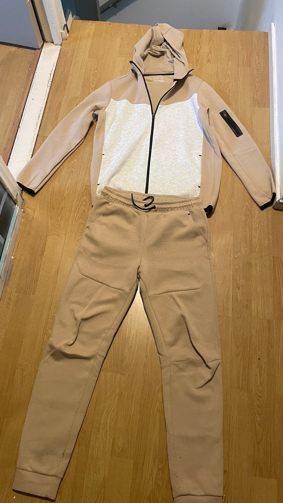 Comfortabel trainingspak voor jongens, maat 170 cm, Ophalen of Verzenden, Gebruikt, Jongen