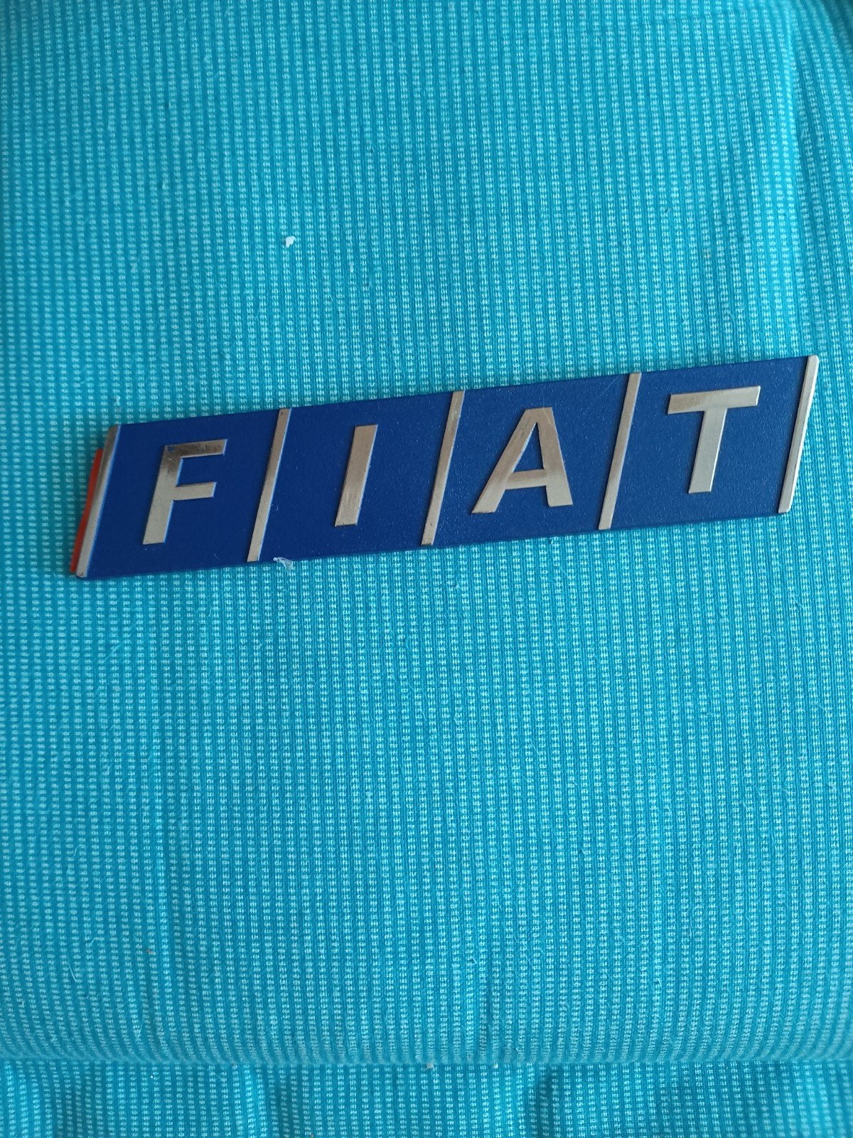 Nieuw Fiat logo embleem, Auto-onderdelen, Ophalen of Verzenden