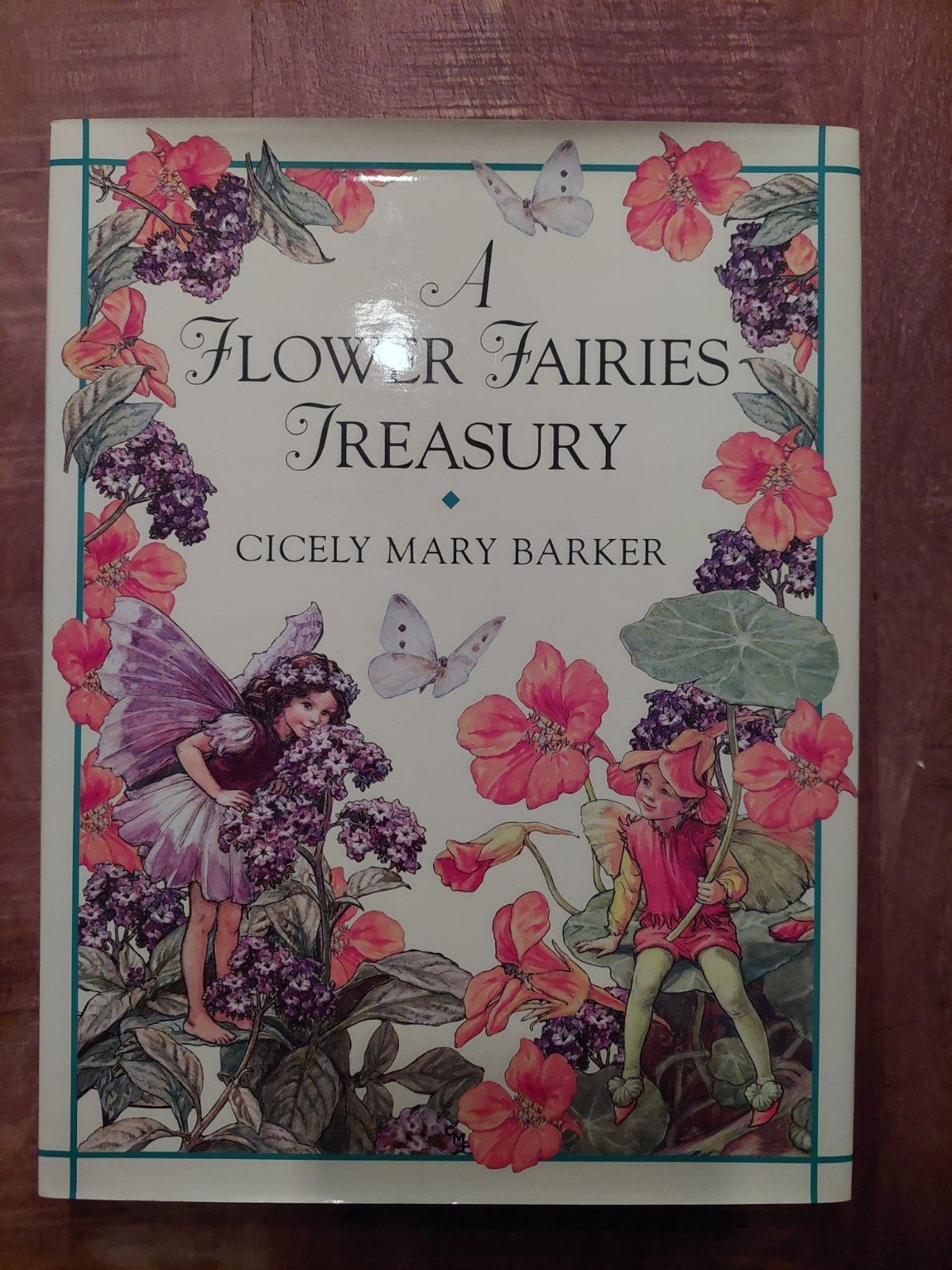 A flower fairies treasury, Ophalen of Verzenden, Zo goed als nieuw, Cicely Mary Barker