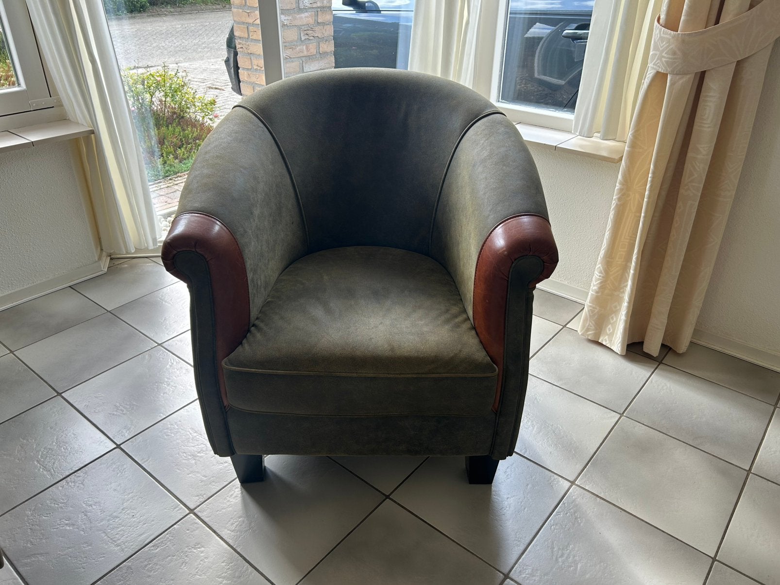 Fauteuil, Ophalen, Gebruikt, 75 tot 100 cm