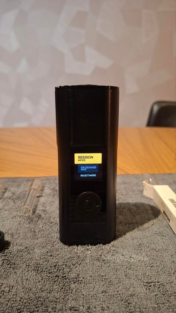 Arizer Solo 3 vaporizer, Ophalen of Verzenden