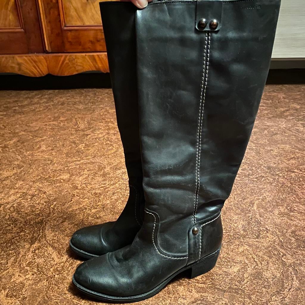 TAMARIS ZWARTE LAARZEN 40, Kleding | Dames, Schoenen, Hoge laarzen, Zwart, Ophalen of Verzenden, Gedragen
