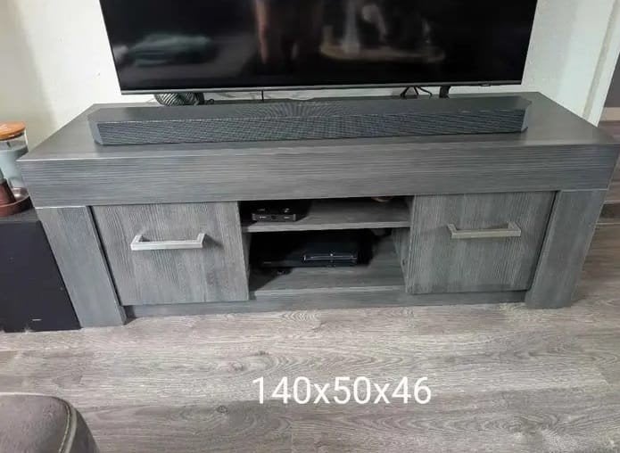 tv meubel., Ophalen