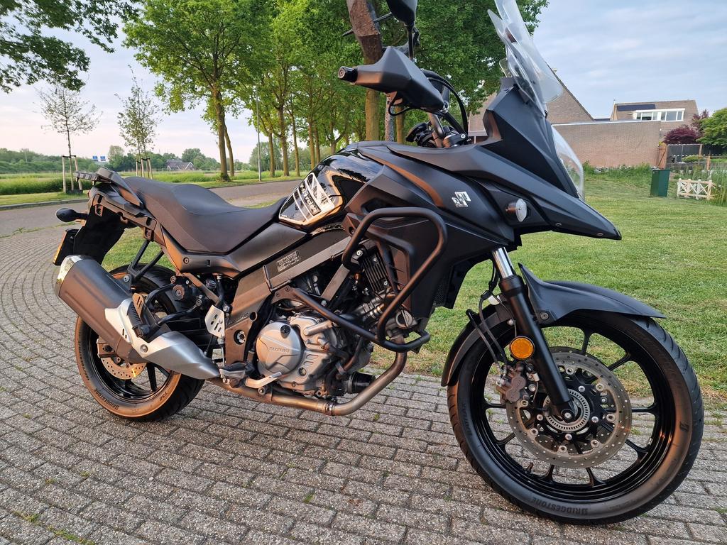 Suzuki V-Strom 650 ABS uit 2020, Motoren, Motoren | Suzuki, Particulier, Toermotor